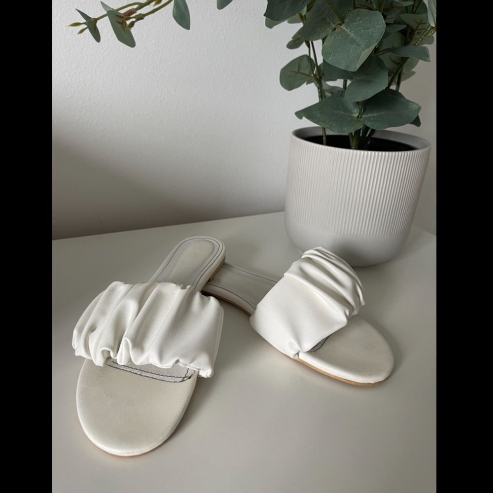 EGO white slides - size 10